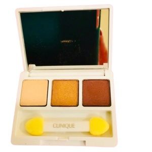 NWOB Clinique eyeshadow trio palette.